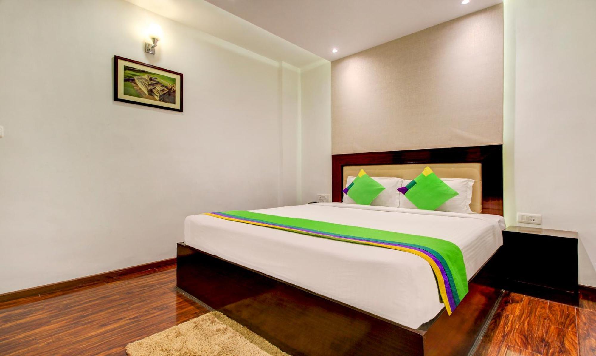 Treebo The Sai Leela Suites R T Nagar Bangalore Buitenkant foto