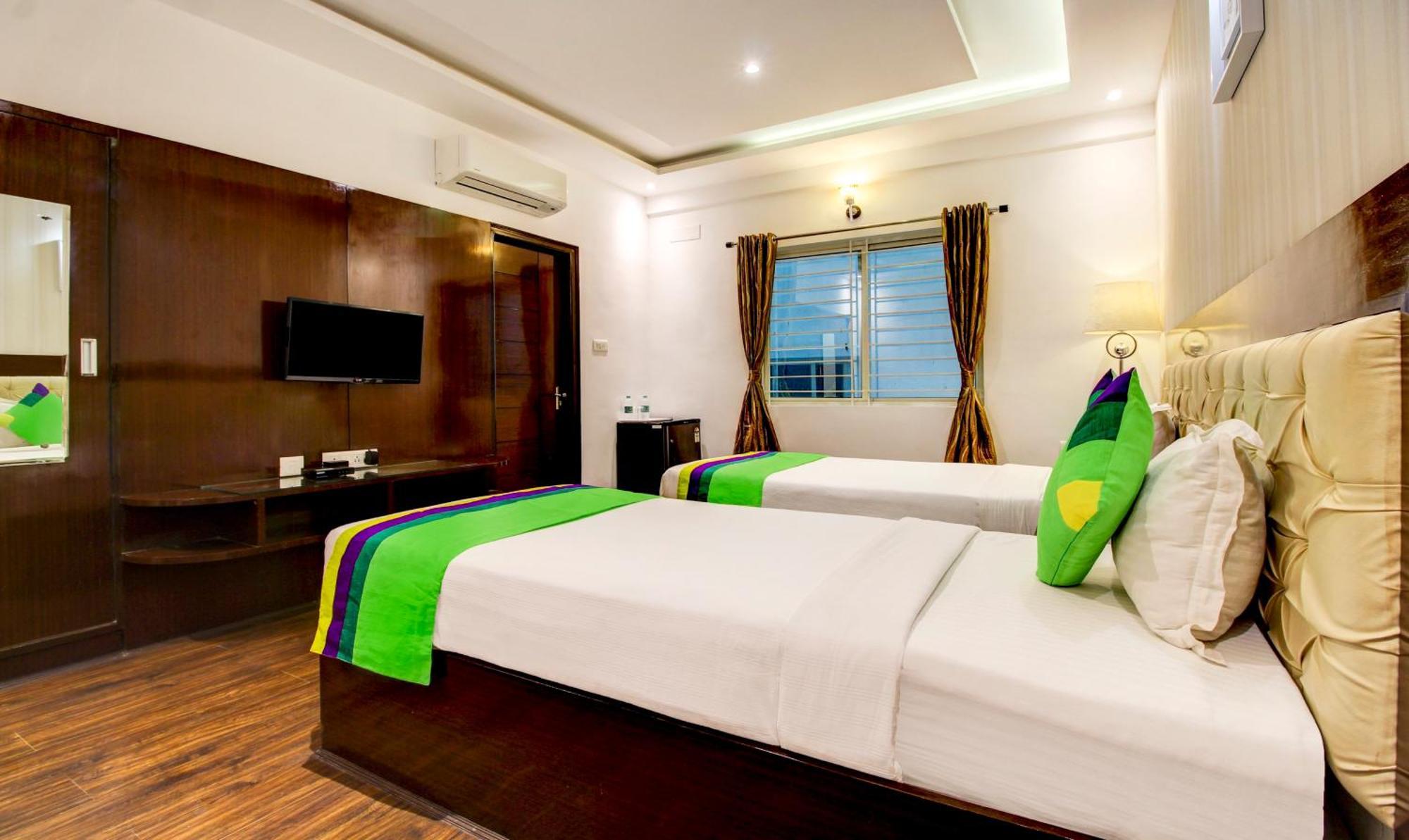 Treebo The Sai Leela Suites R T Nagar Bangalore Buitenkant foto